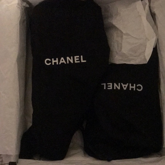 Chanel runners 10/10 condition size 41(8)us men’s - Picture 4 of 8